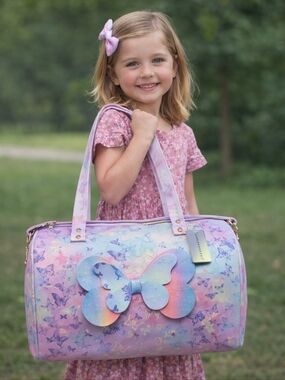 🦋NWT UNDER ONE SKY Butterfly Bow Weekender Bag🦋